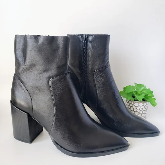Tony Bianco Brazen Black Leather Ankle Boots Pointed Toe Midi New Size 7.5 - Picture 4 of 13